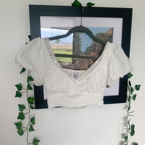 PRINCESS POLLY DAINTY CROPPED BLOUSE